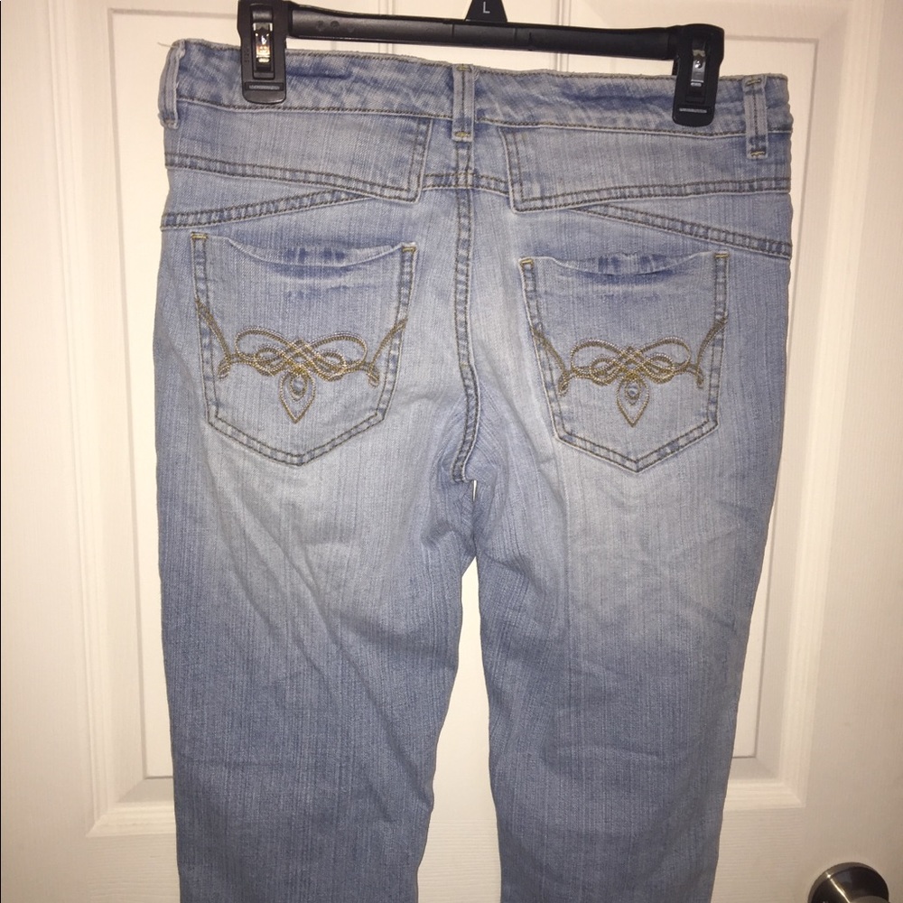 Capris - Picture 3 of 3